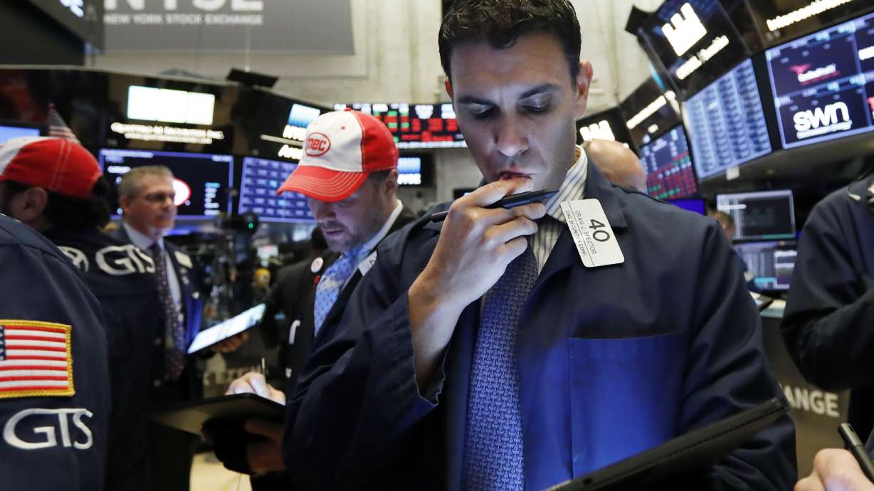 Stocks flip flop as market's trade-war spin cycle continues