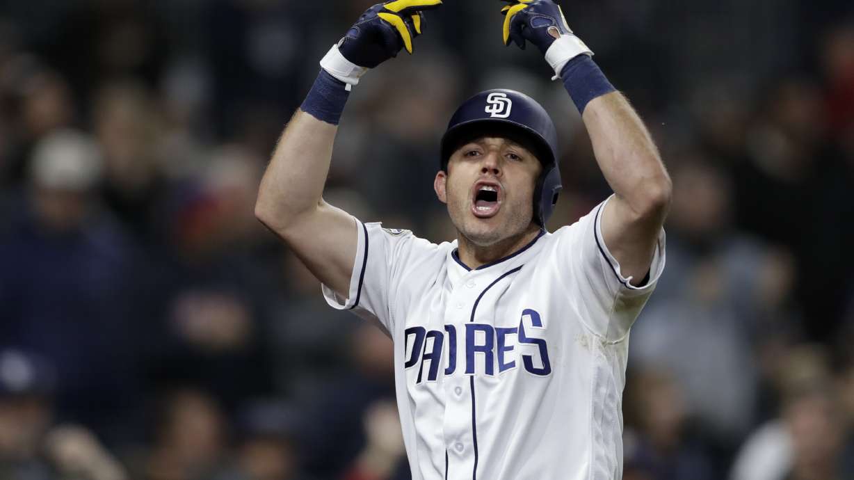Kinsler regrets using profanity on field after big homer