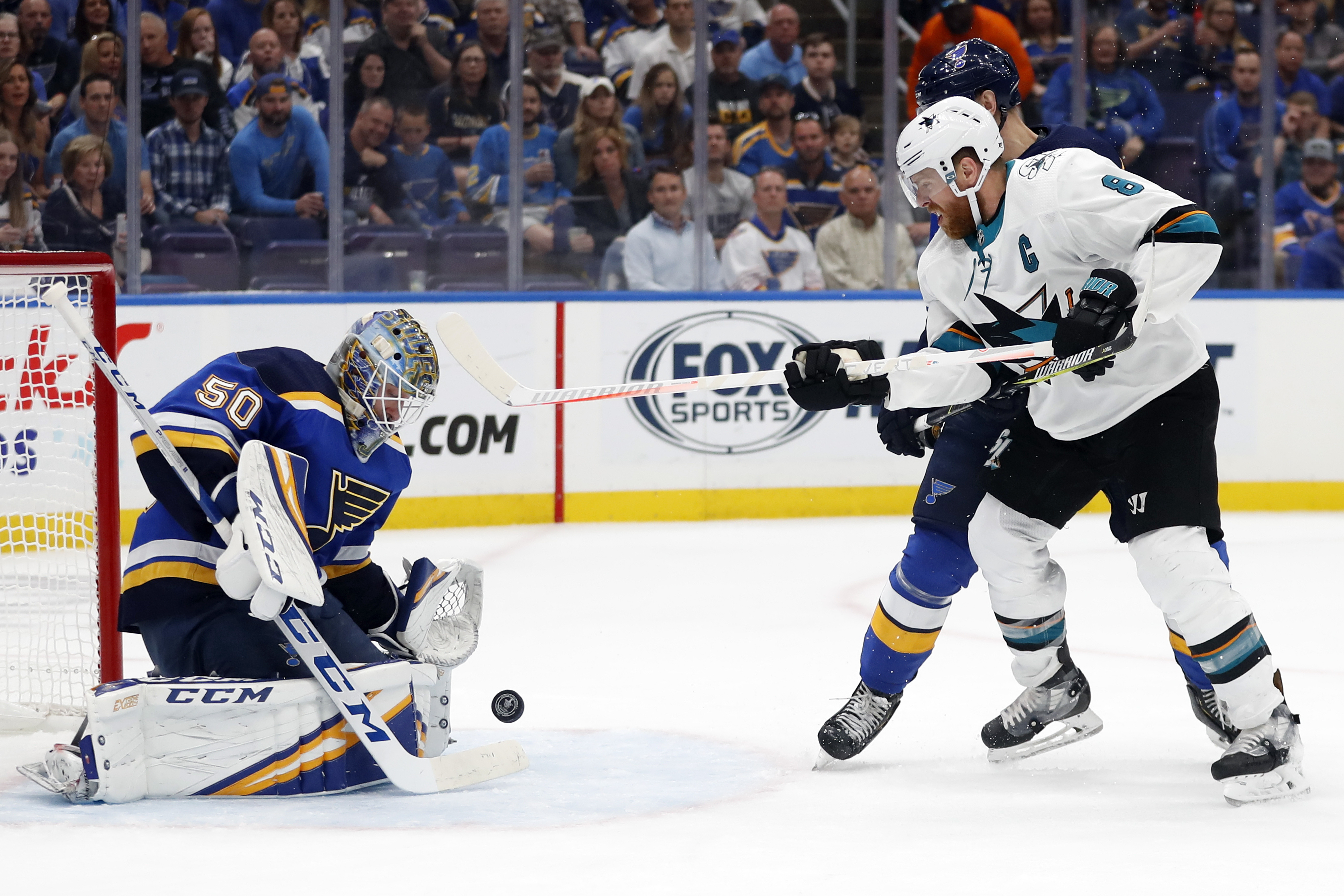 Binnington sparkles again, Blues top Sharks to tie series