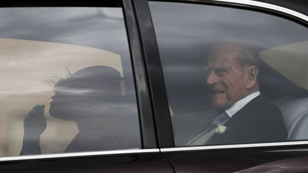 Queen Elizabeth II attends yet another wedding at Windsor