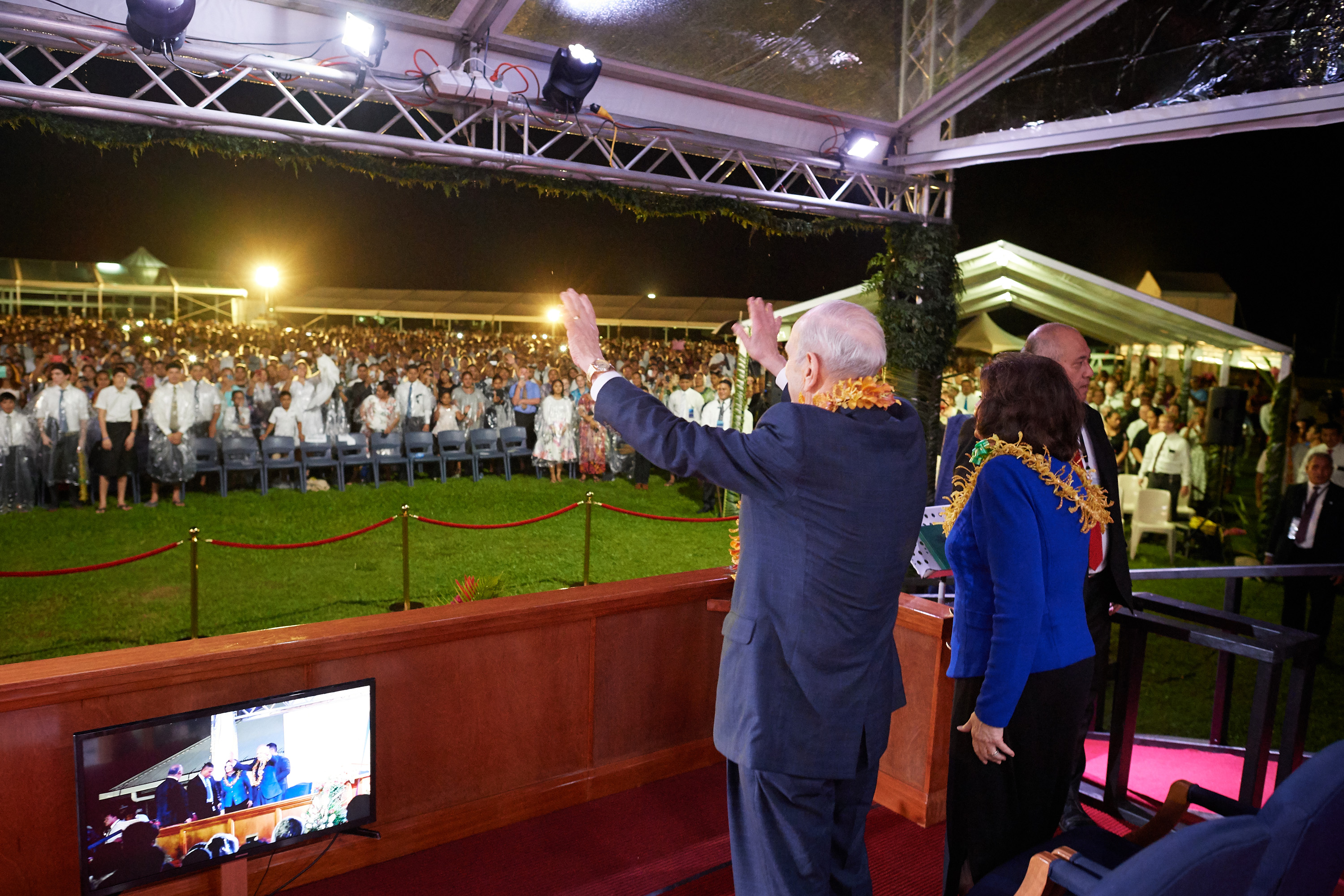 President Russell M. Nelson greets Samoans for an evening devotional in Apia on May 18, 2019. (Photo: © 2019 by Intellectual Reserve, Inc. All rights reserved.)
