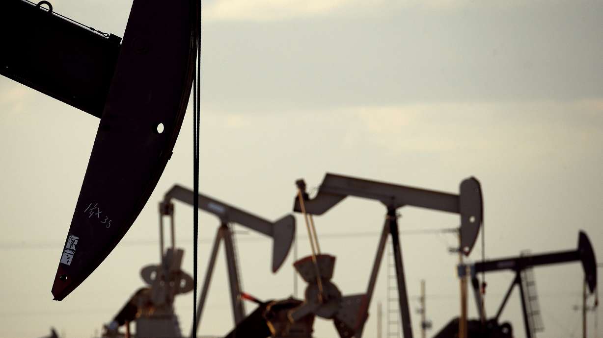 Report: 2 New Mexico counties among top oil producers