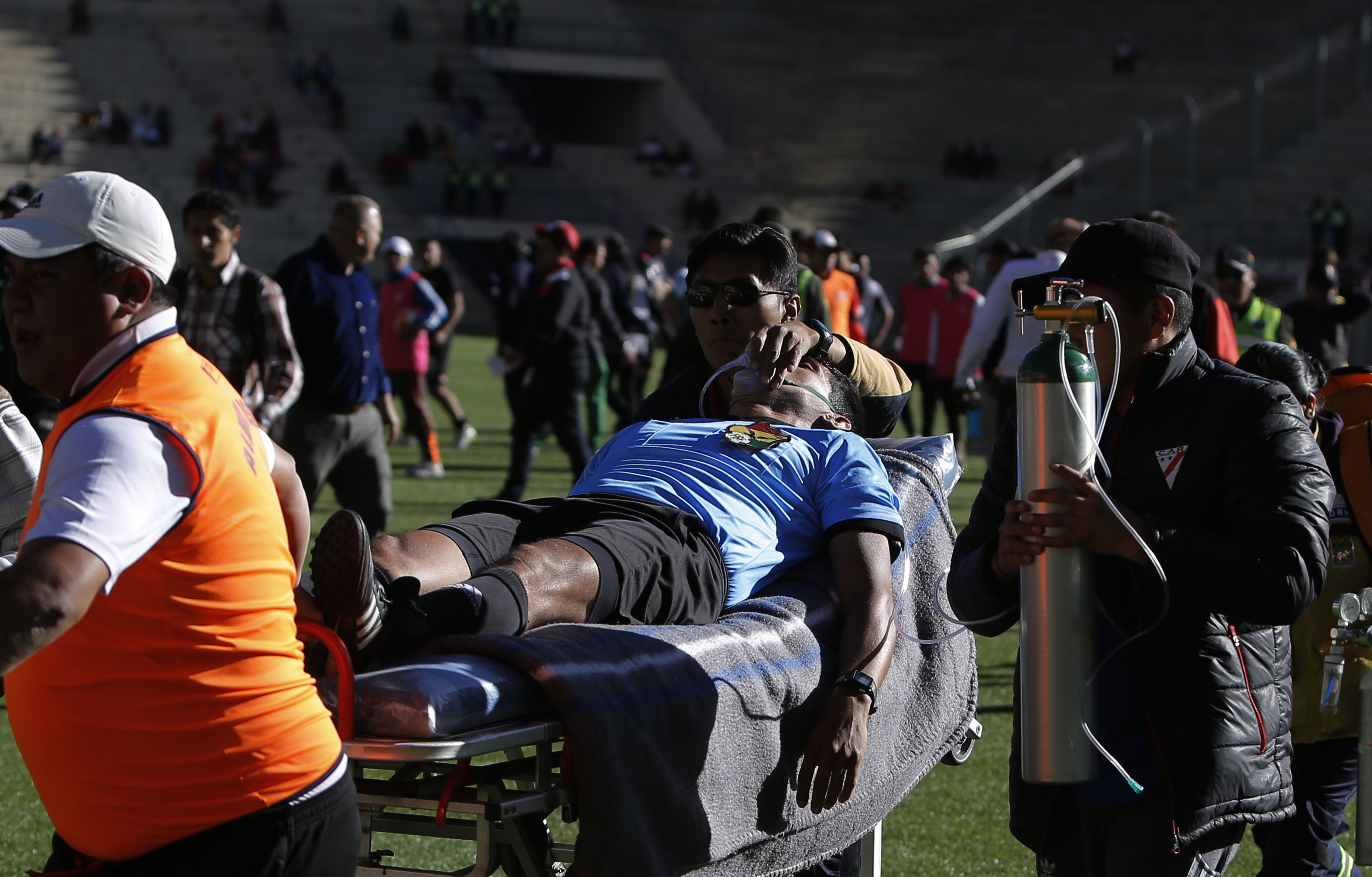 Soccer referee dies after collapsing at match in Bolivia