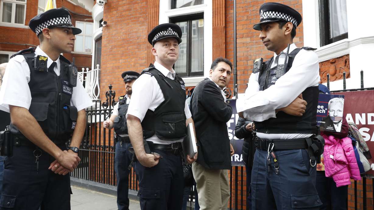 Battle breaks out for WikiLeaks founder Assange's computers