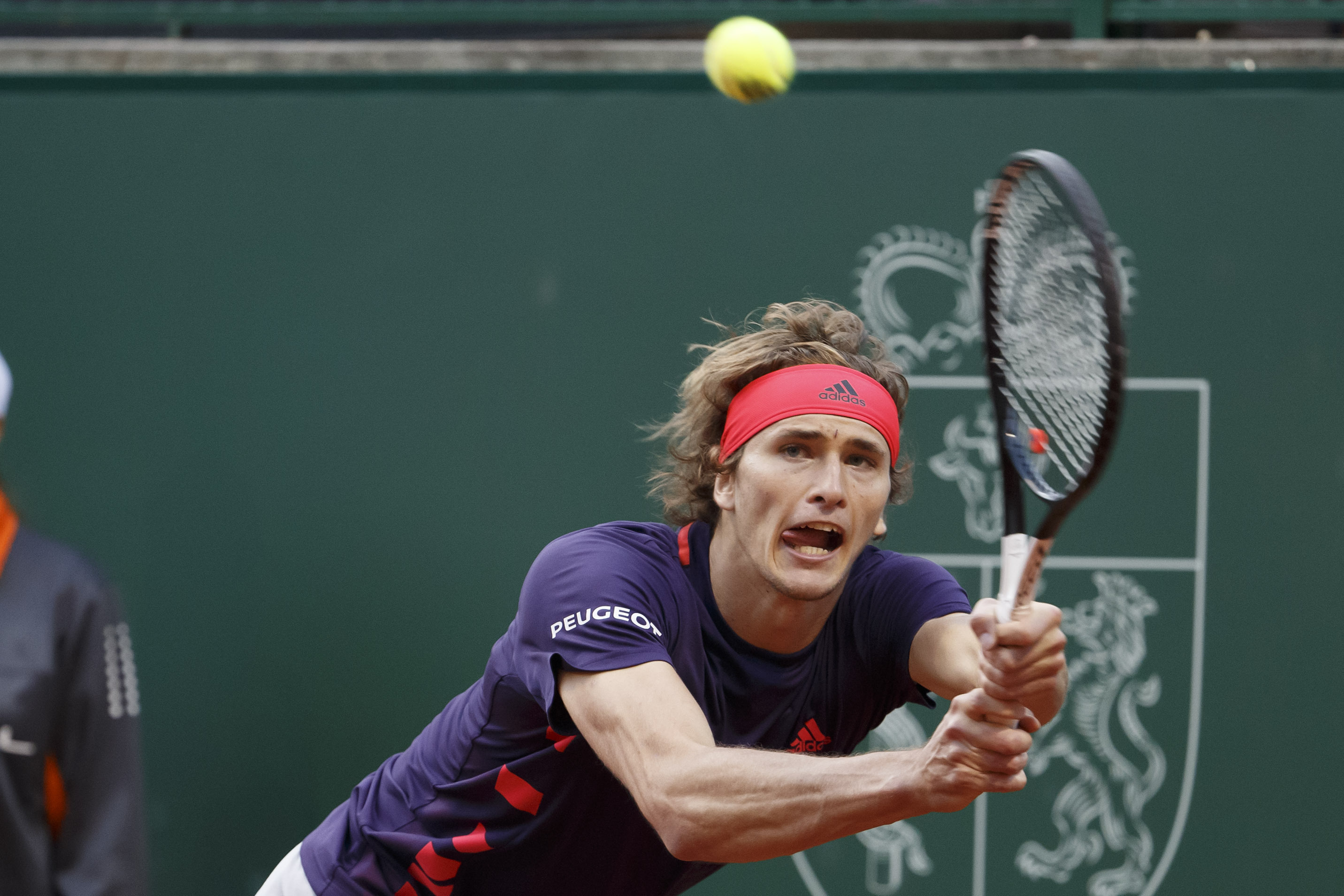 Top-seeded Zverev advances, Dimitrov out at Geneva Open