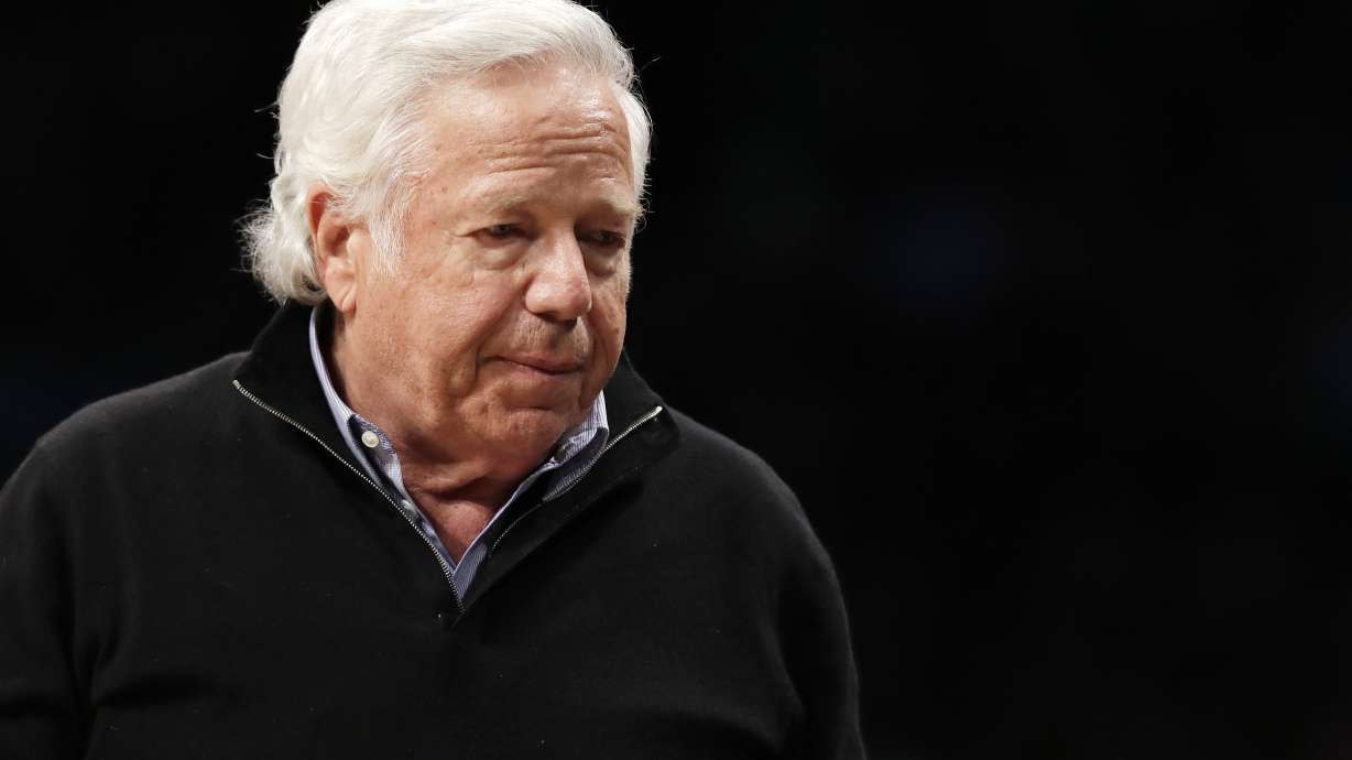 Kraft trial postponed while prosecutors appeal video ruling