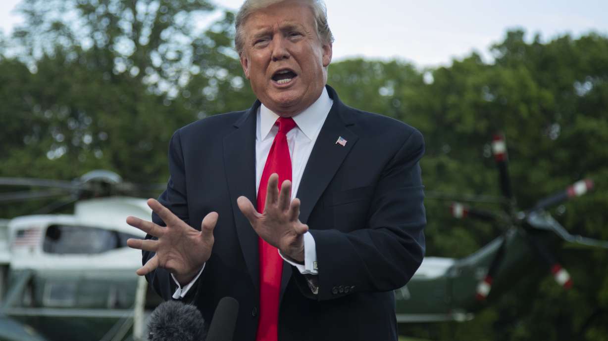 3 minutes: Trump meeting with Democrats goes bust in a flash