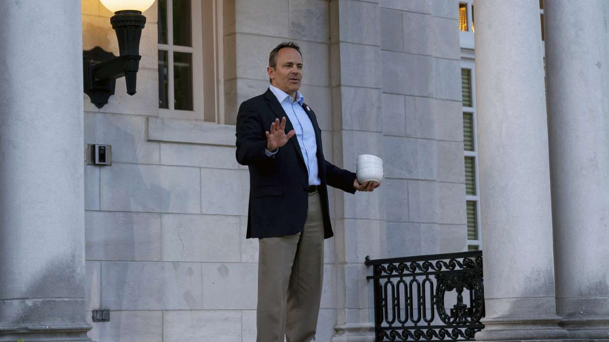 Beshear vs. Bevin political showdown set in Kentucky