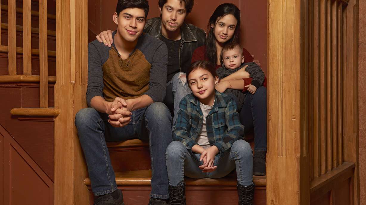 1990s drama 'Party of Five' reboot involves deported parents