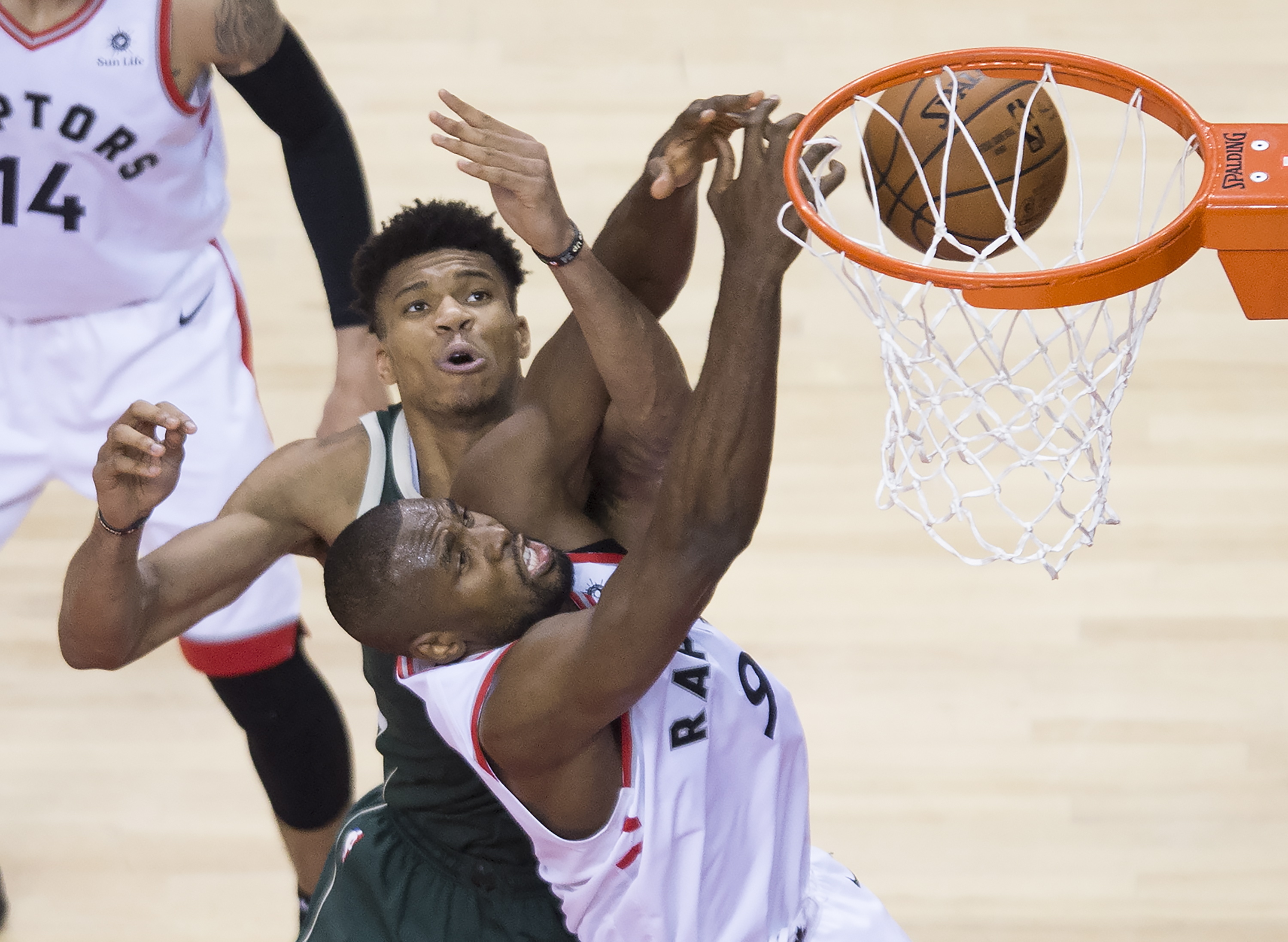 Bucks need better bench play to regain control vs Raptors