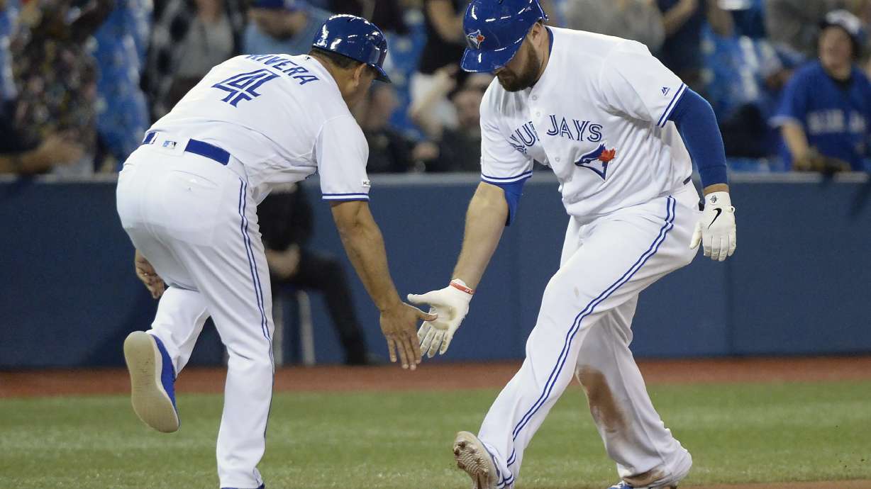 Devers HRs for 3rd straight game, Boston tops Jays 6-5 in 13