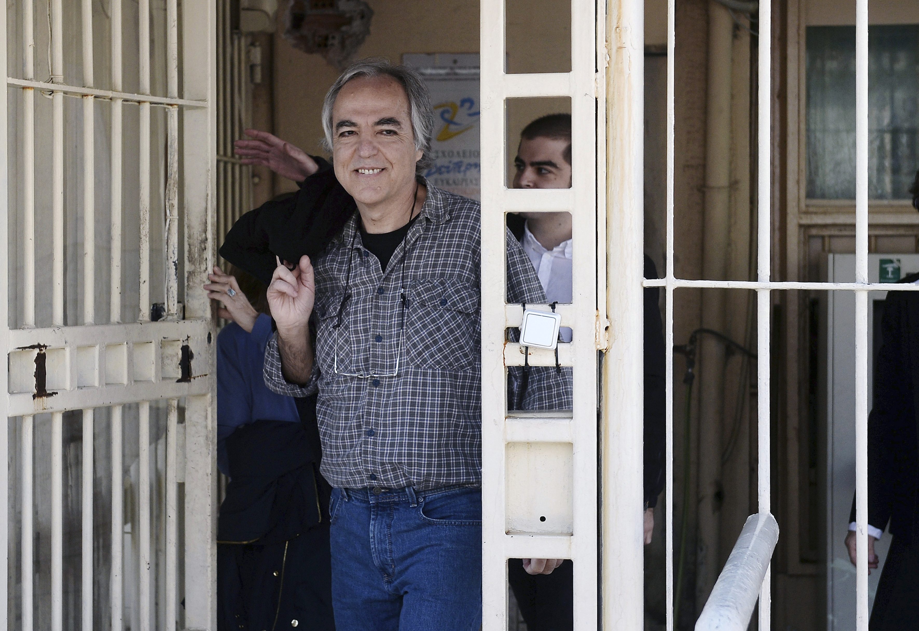Hunger-striking Greek extremist wins new hope of jail leave