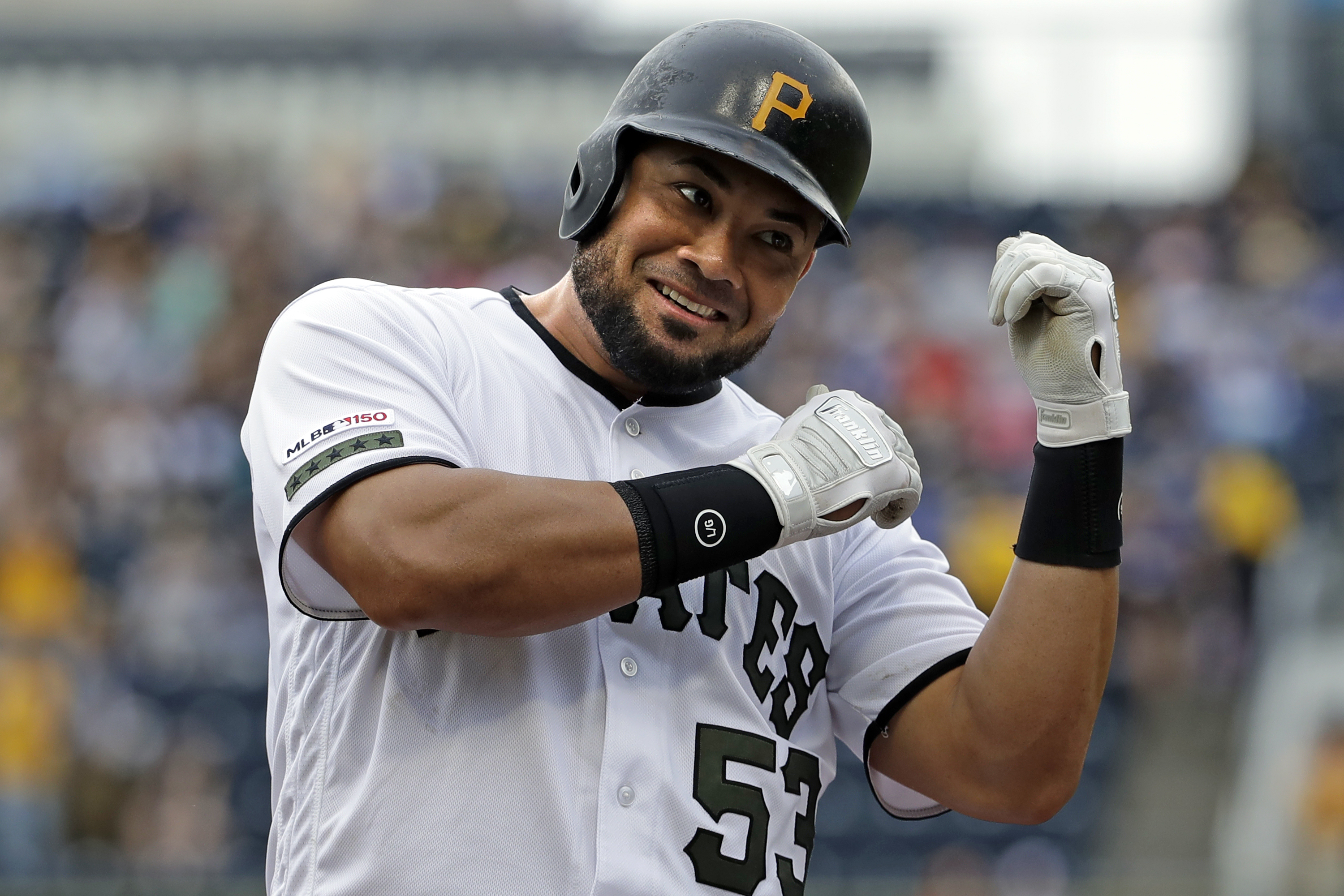 Pirates slug 4 homers, beat Rockies 14-6