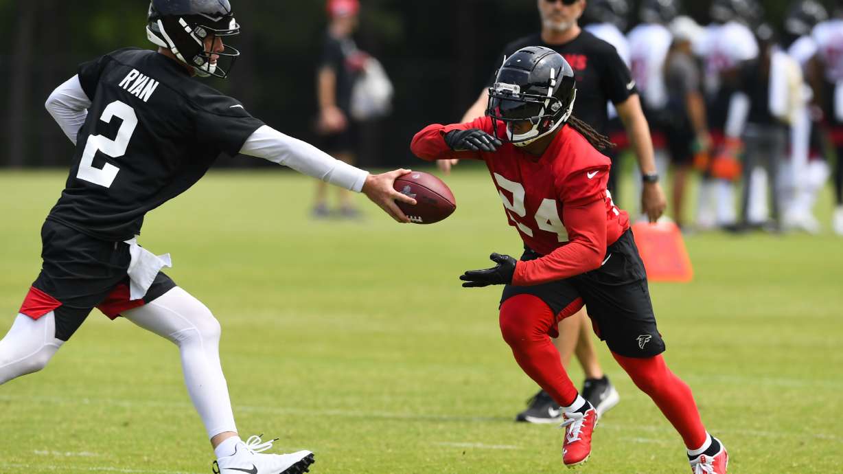 Falcons' Freeman feeling strong, says football is fun again