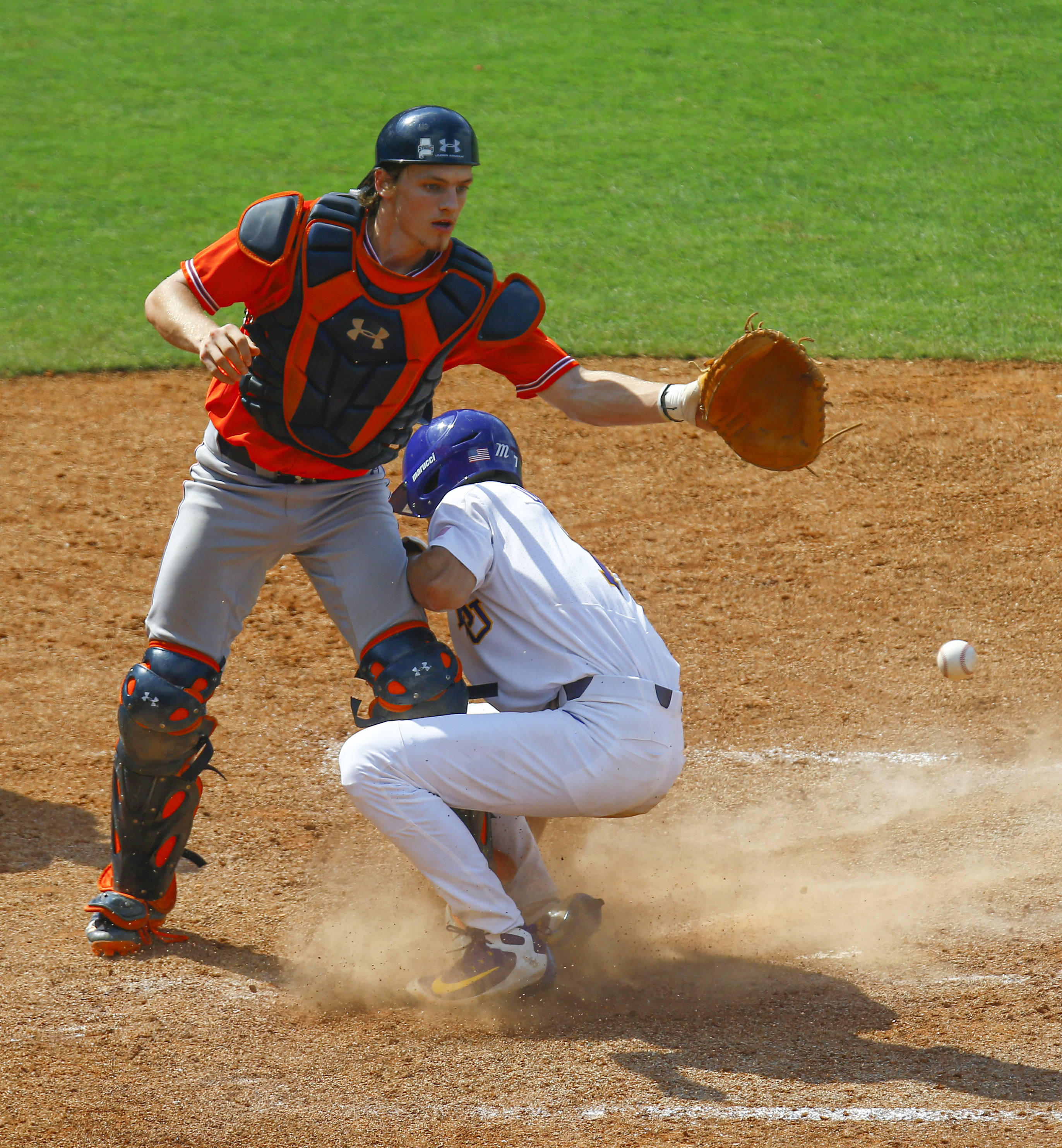 Wild pitch, errant throw help LSU rally past Auburn 4-3