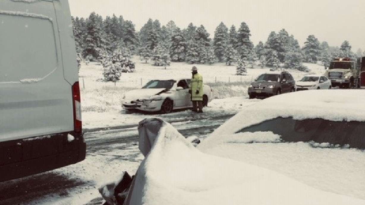 Northern Arizona gets rare dose of late-season snow