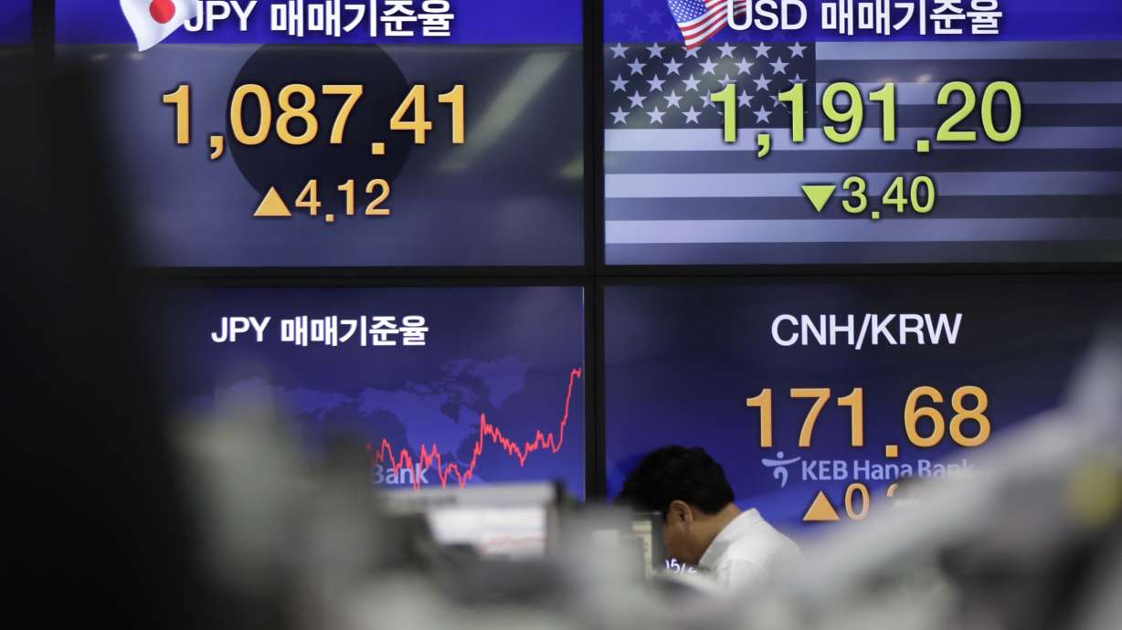 Global stocks recover with focus on trade, Brexit