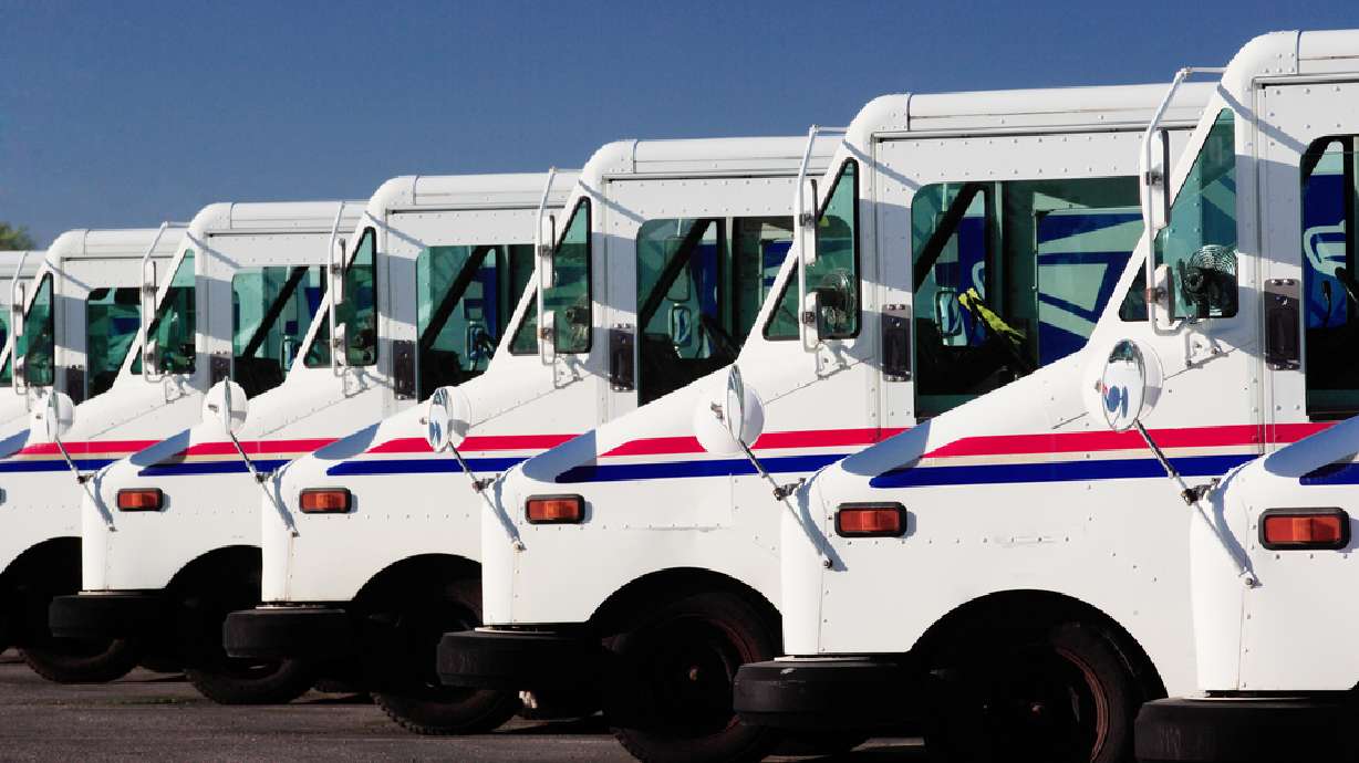 Georgia mailman’s final route captures America's heart