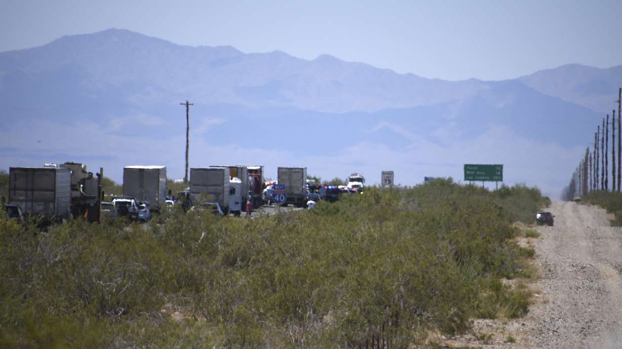 Another wrong-way crash in Arizona kills 5 on rural highway