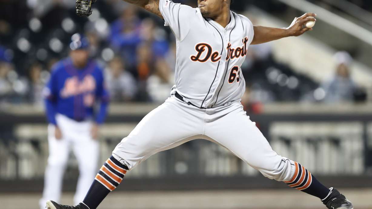 Tigers send down left-hander Soto, call up lefty Hall