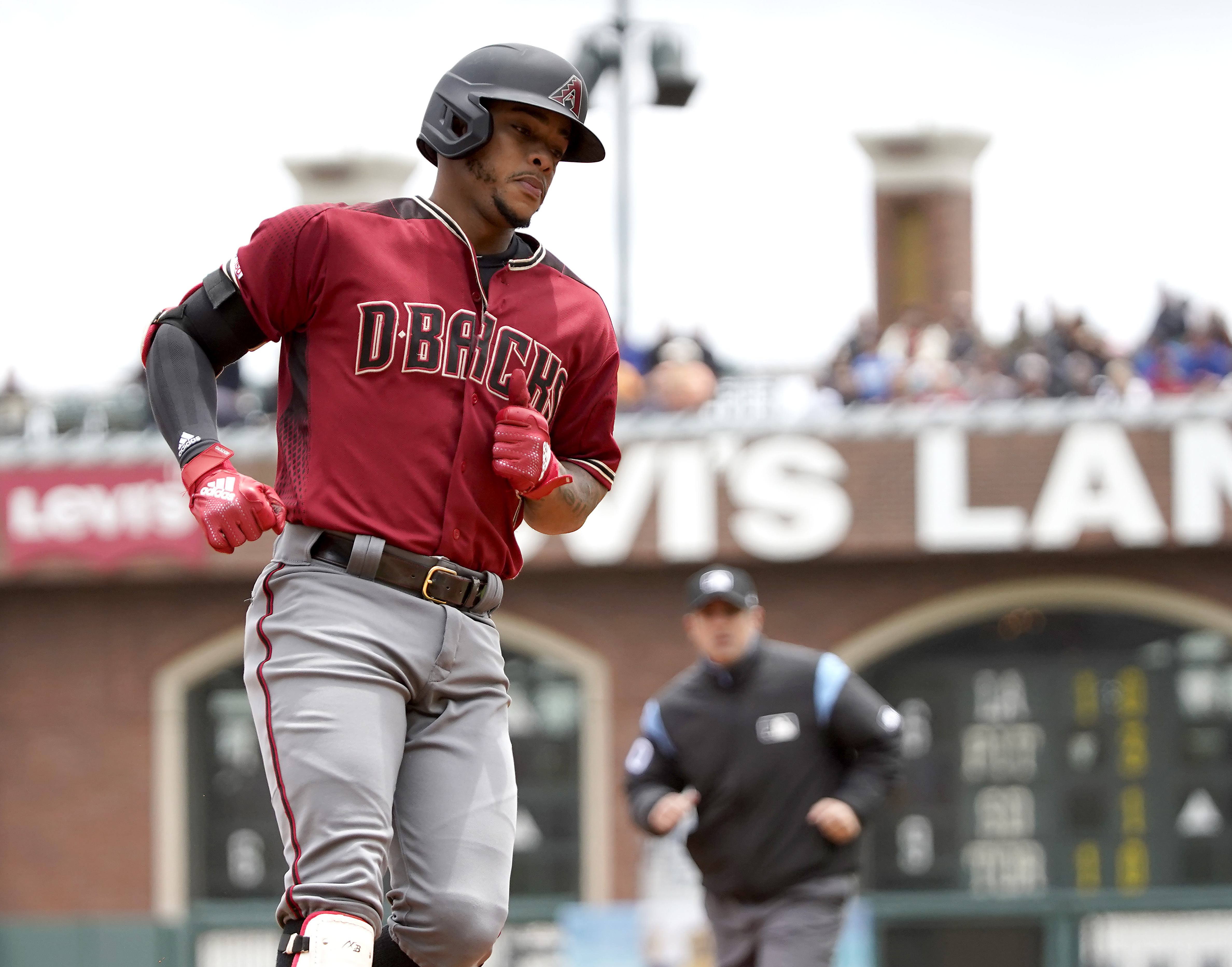 Marte homers, Diamondbacks sweep Giants