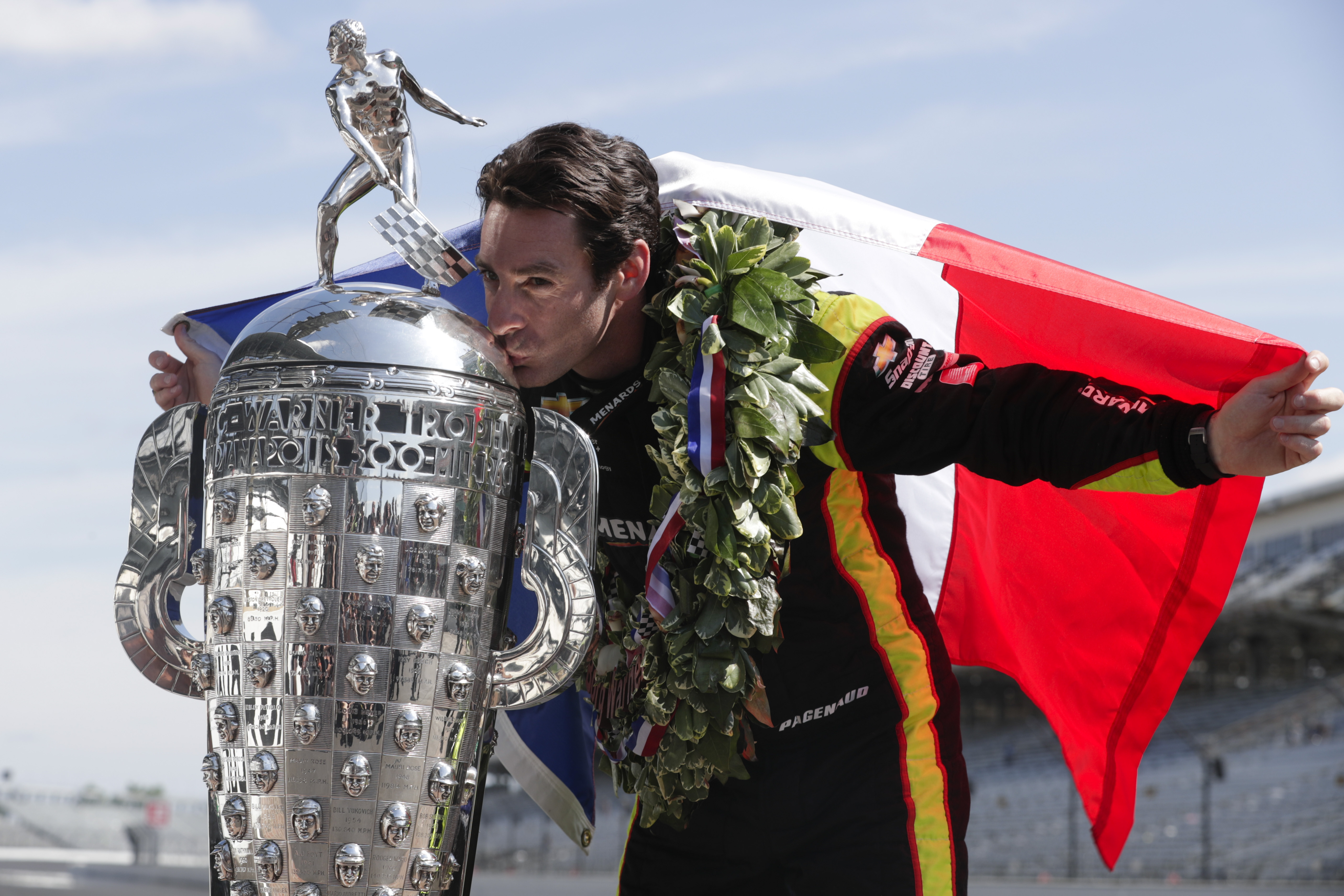 Column: Indy 500 delivers spectacular show, brilliant racing