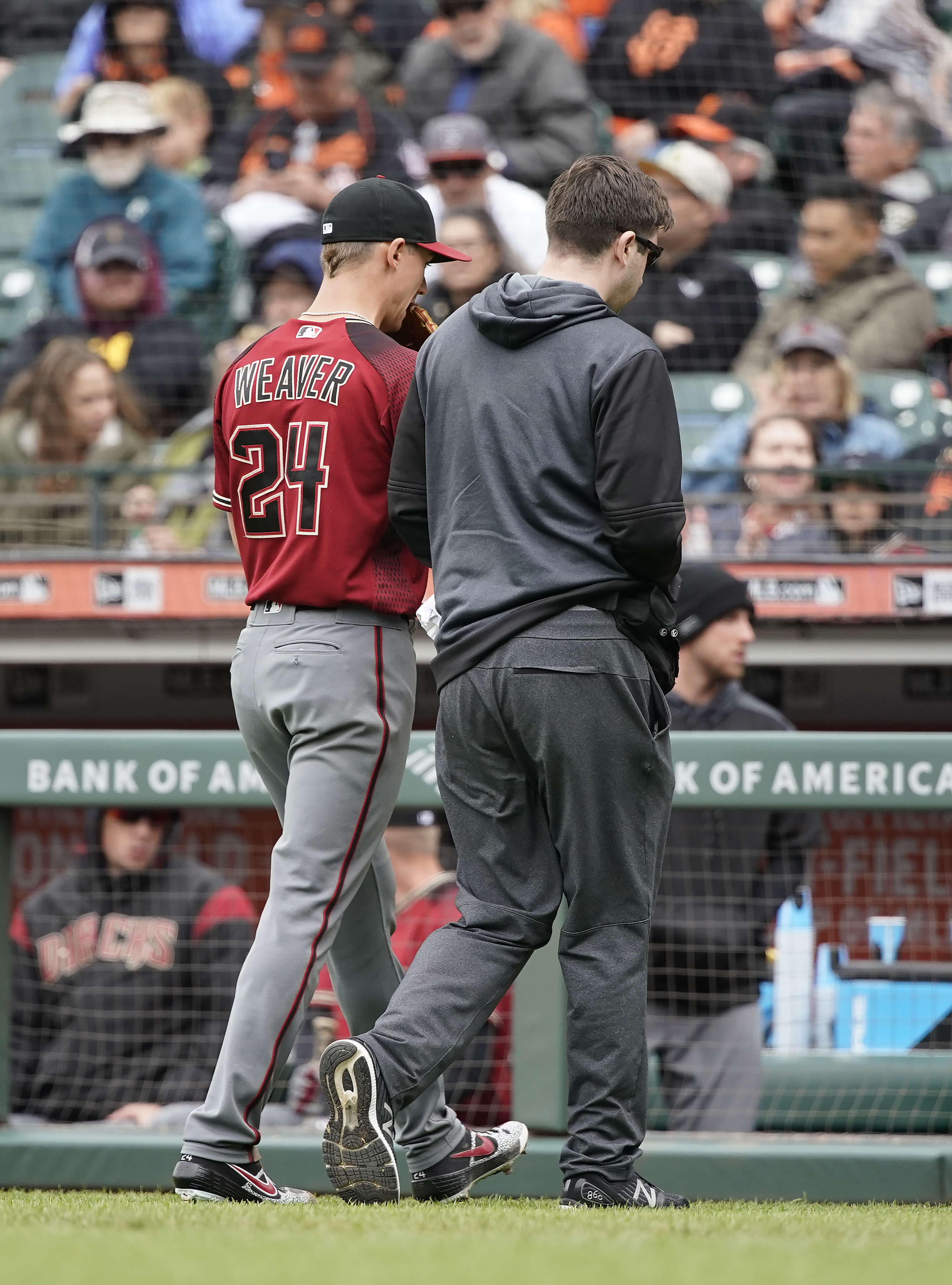 Weaver placed on injured list with right forearm tightness