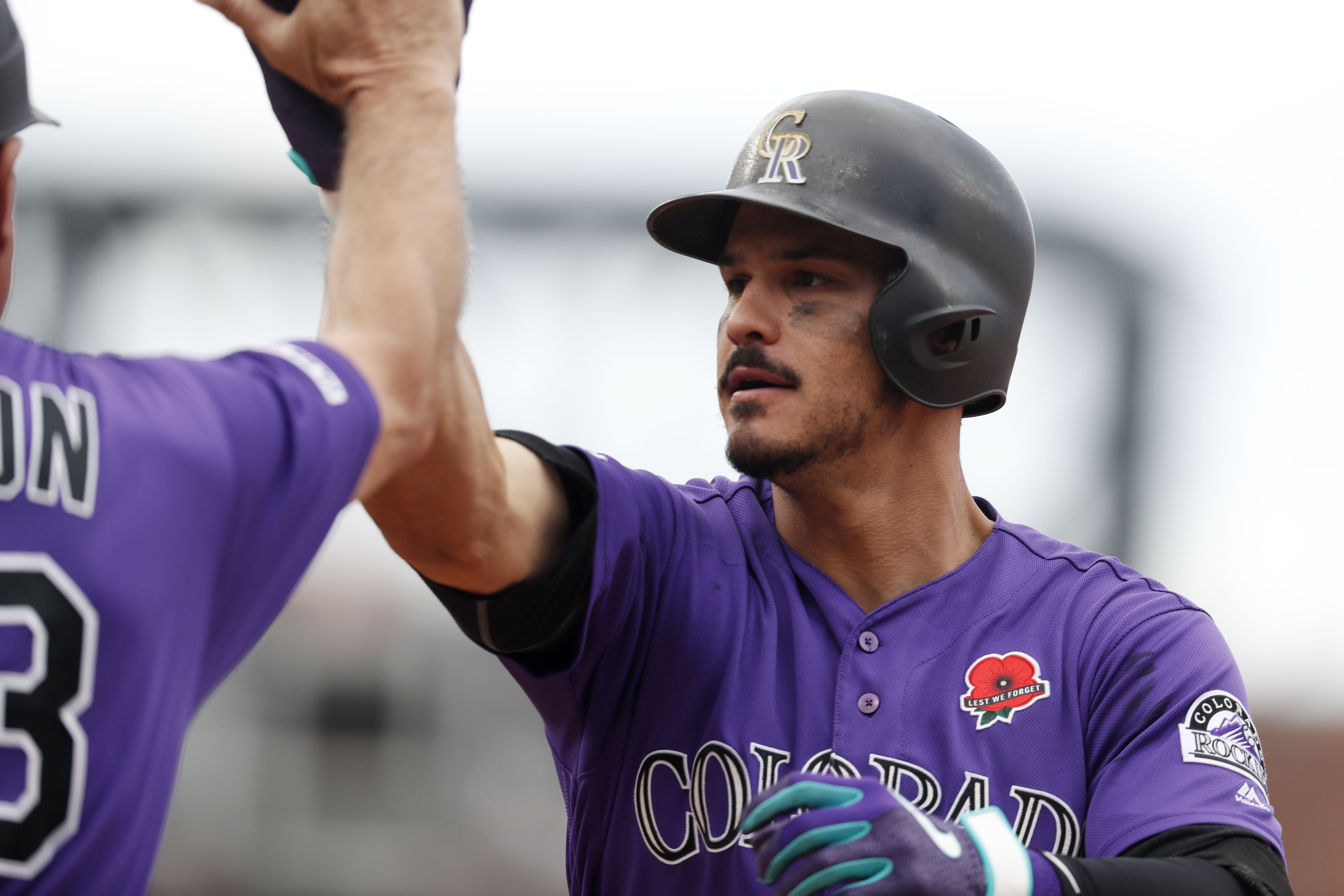 Tapia singles in winning run in 11th, Rox beat D'backs 4-3