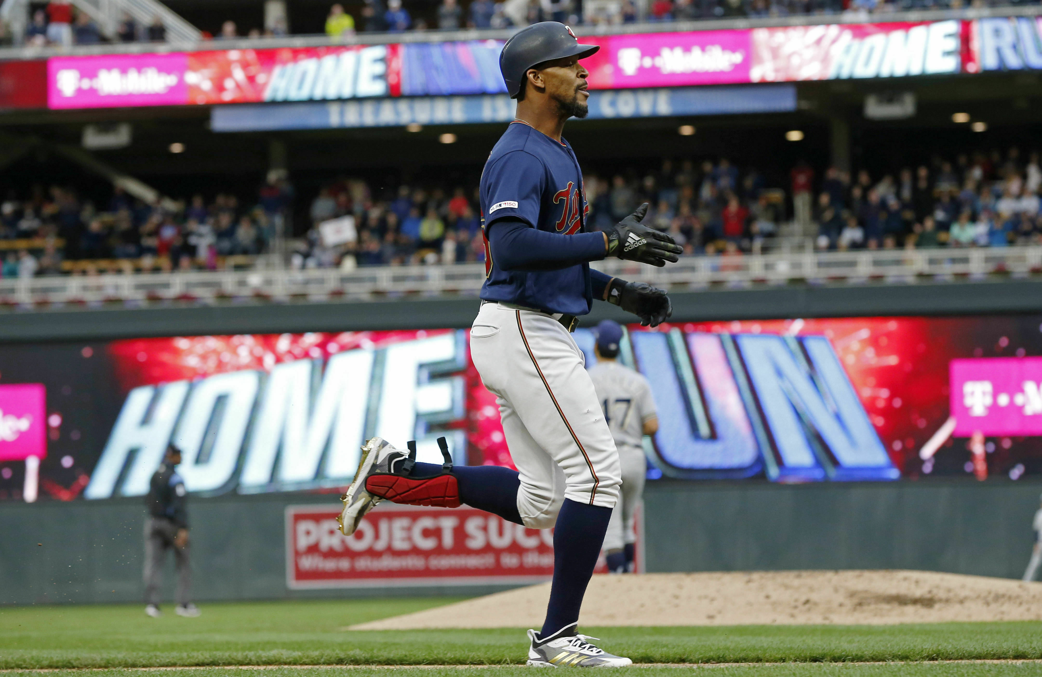 Arcia's HR gives Brewers 5-4 win, stopping Twins streak at 6