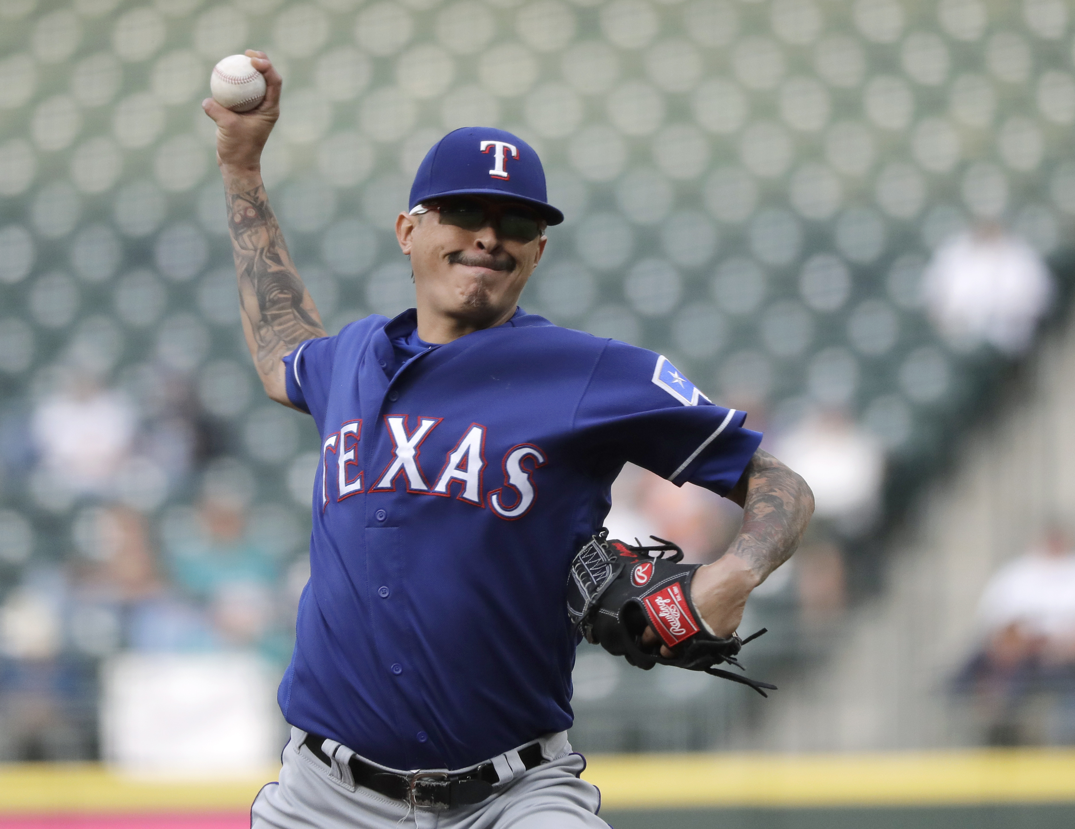 Mazara, Guzman homer, Rangers beat Mariners 11-4