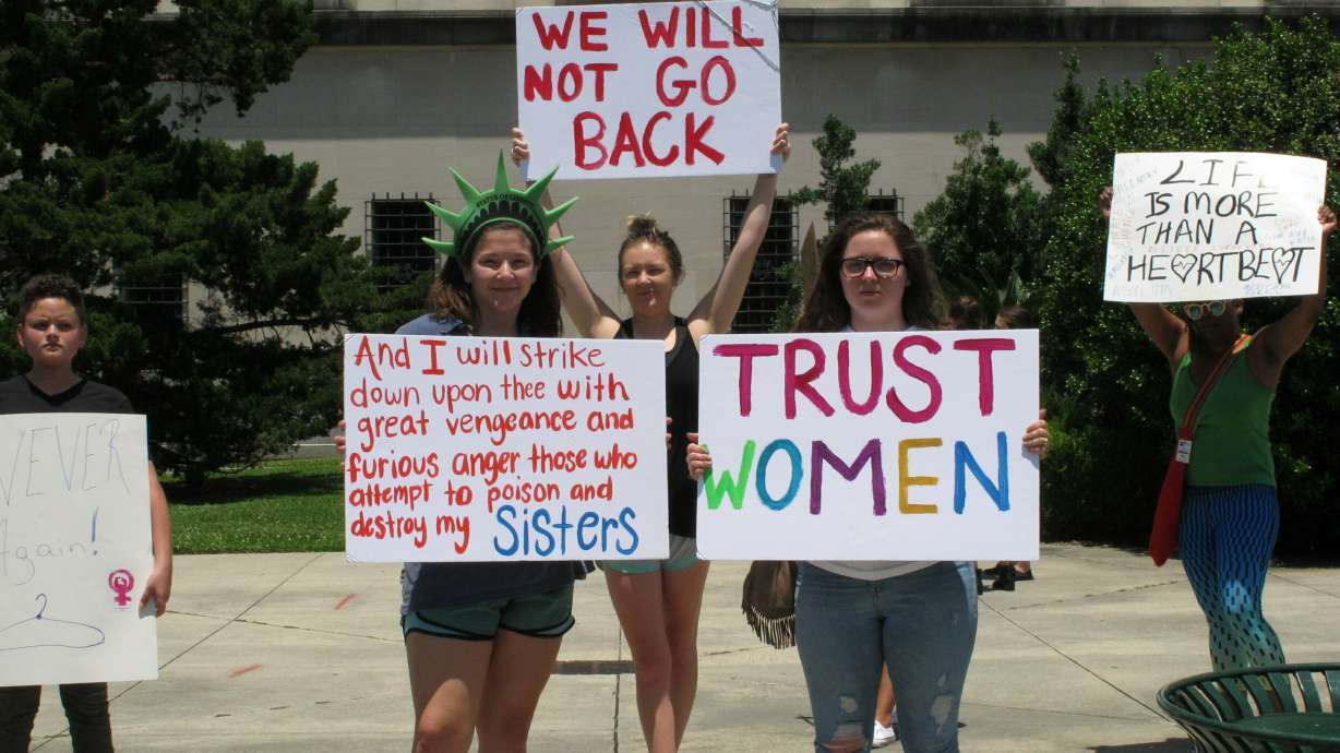 Louisiana lawmakers send new abortion ban to governor's desk