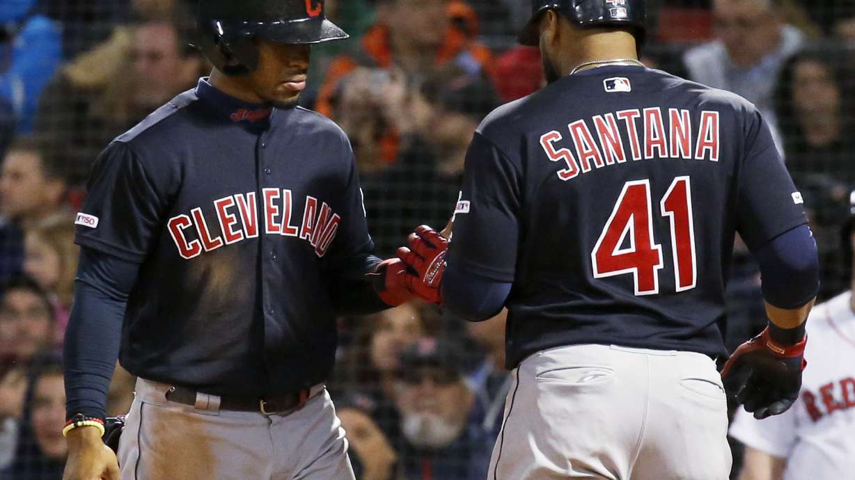 Indians get season-high 18 hits, beat Red Sox 14-9