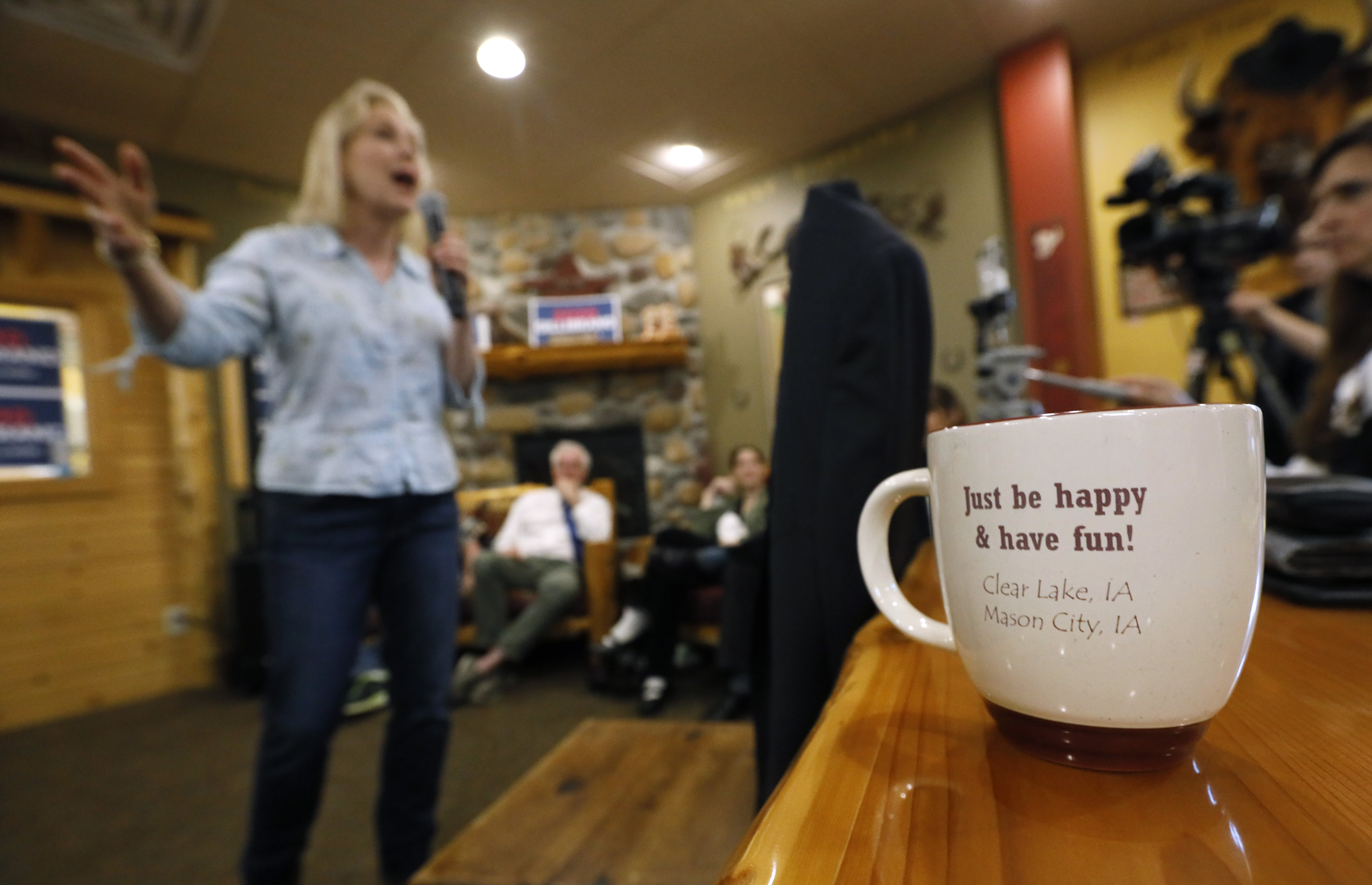 Gillibrand lands her 1st New Hampshire endorsement for 2020