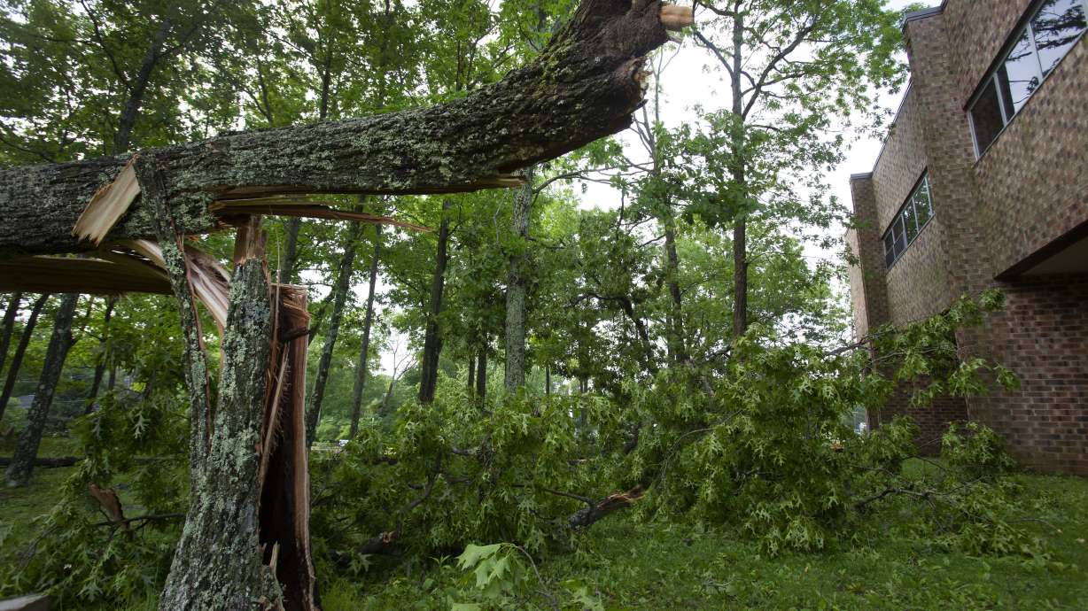 Tornado warning? In East, storm season brings bewilderment