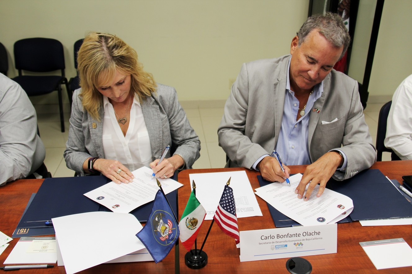 Historic agreement could open up overseas markets for Western states' natural gas