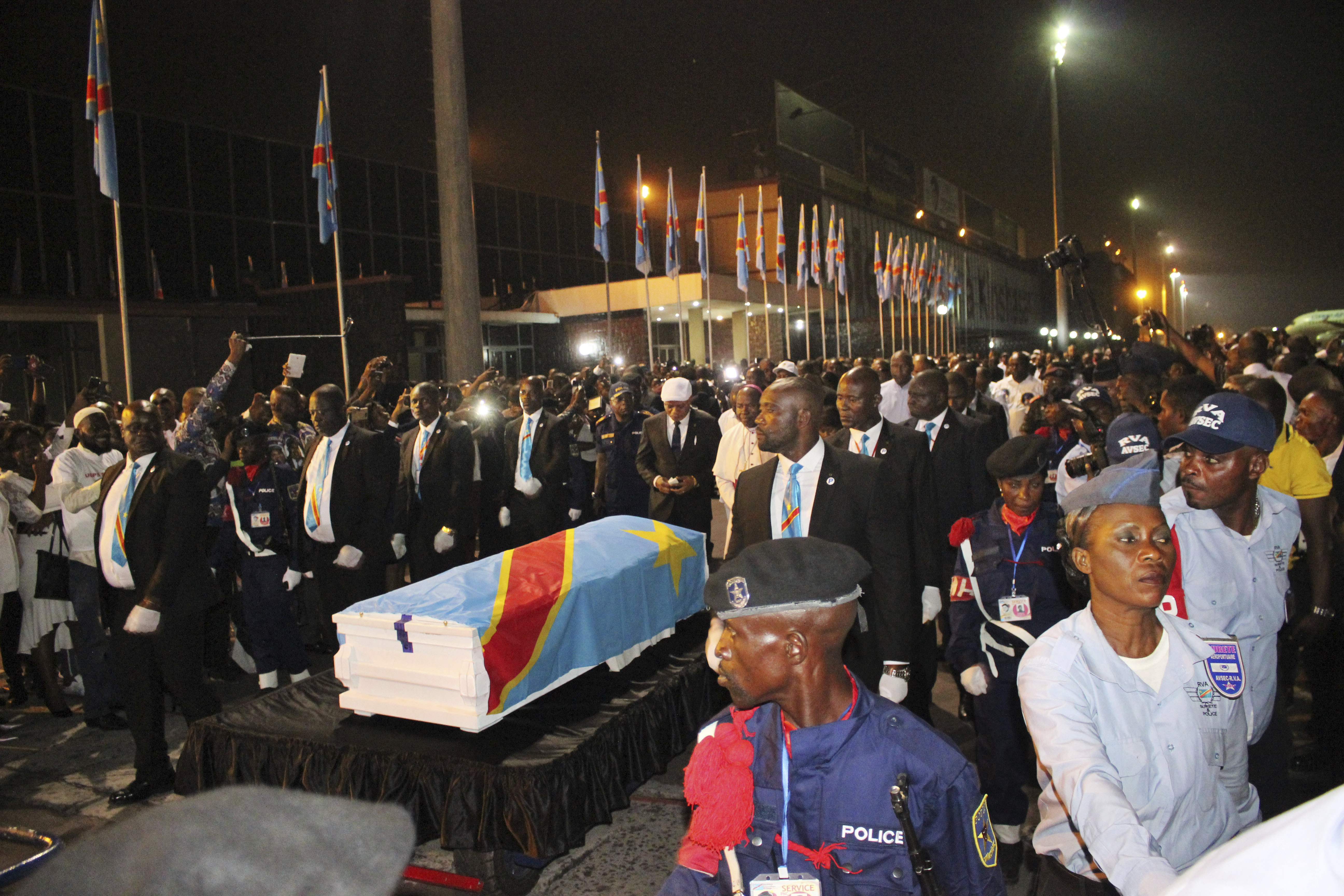 Congolese finally pay tribute to late opposition leader