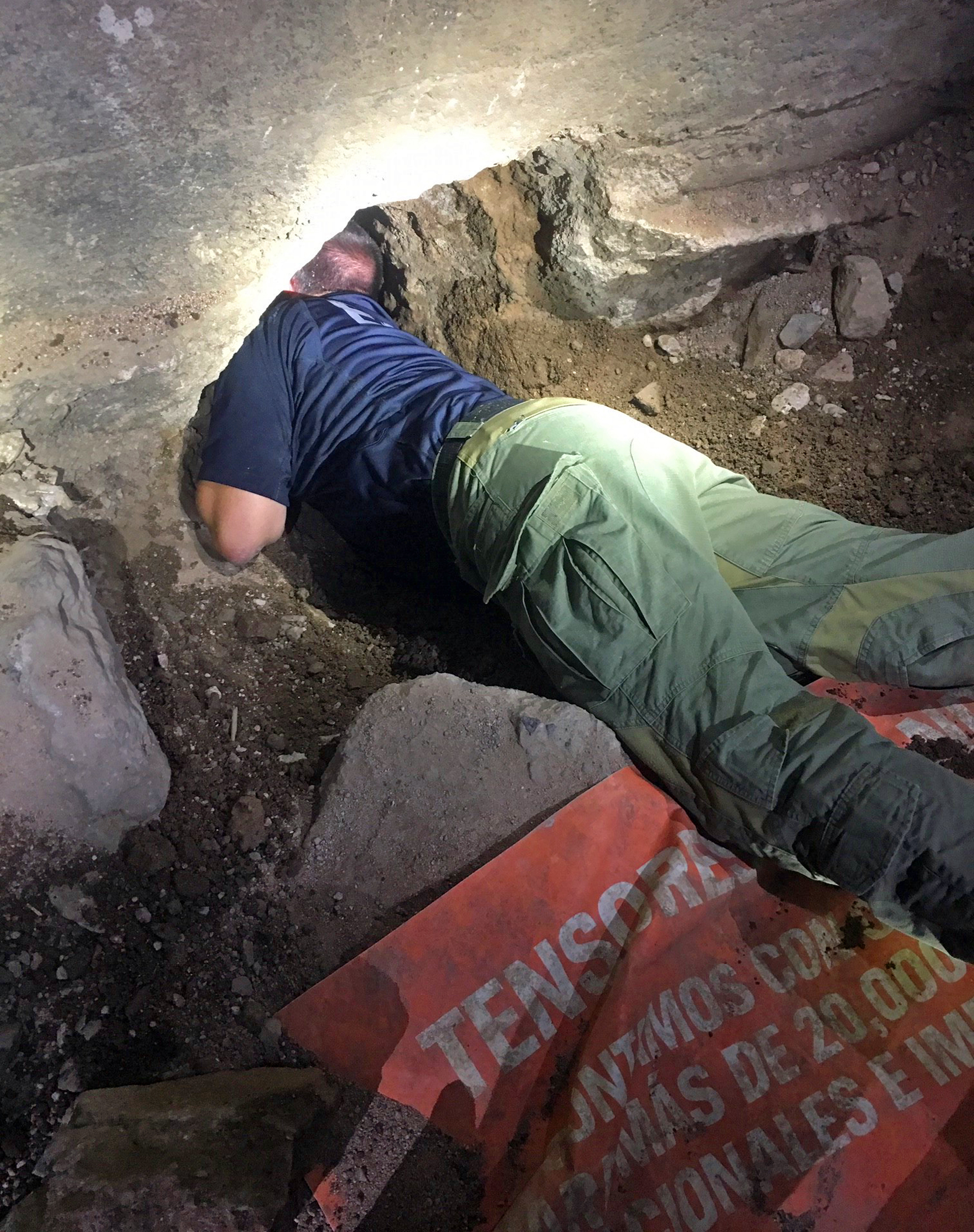 Agency: Incomplete cross-border tunnel discovered in Nogales