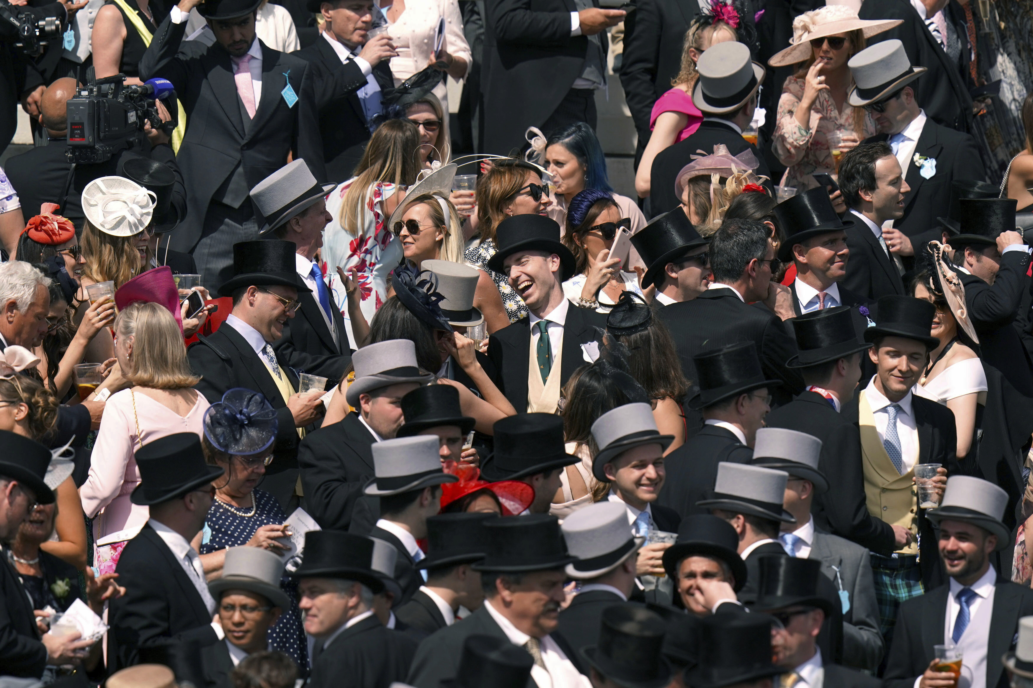 Anthony Van Dyck gives O'Brien 7th win in English Derby