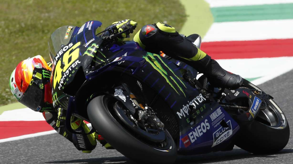 Marquez breaks lap record on way to pole at Italian MotoGP