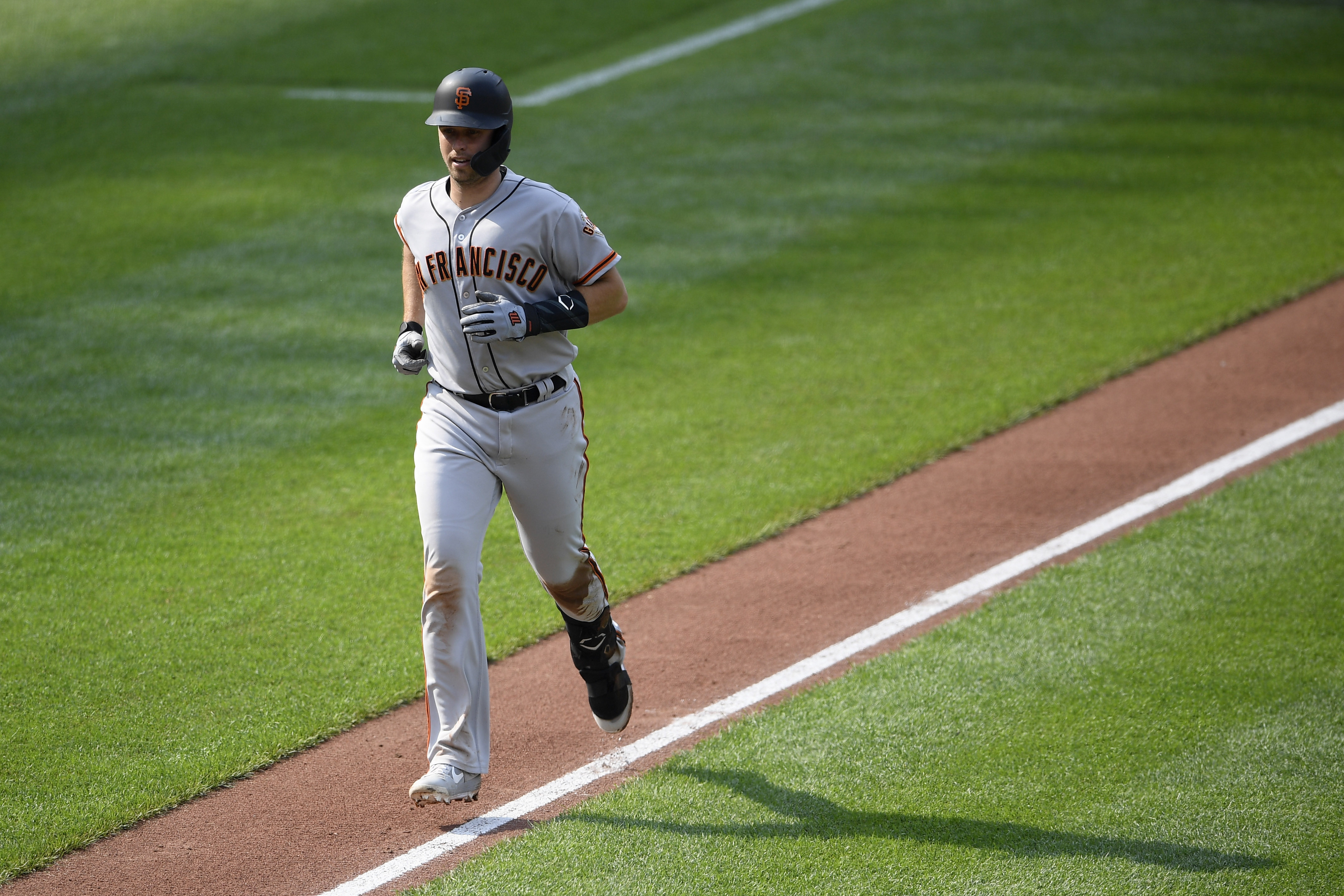 Belt's 4 RBIs, Posey HR carry Giants past Orioles 8-2