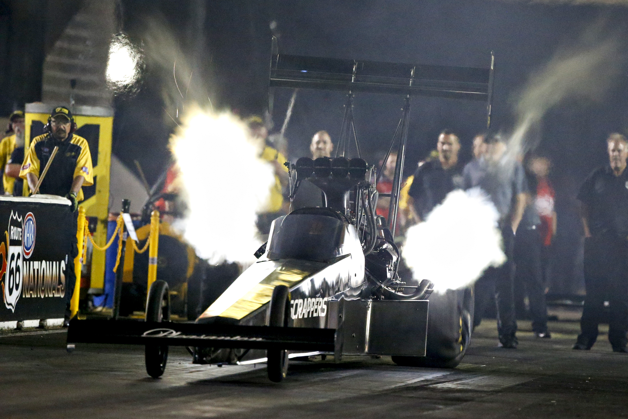 Robert Hight tops qualifying at Route 66 NHRA Nationals