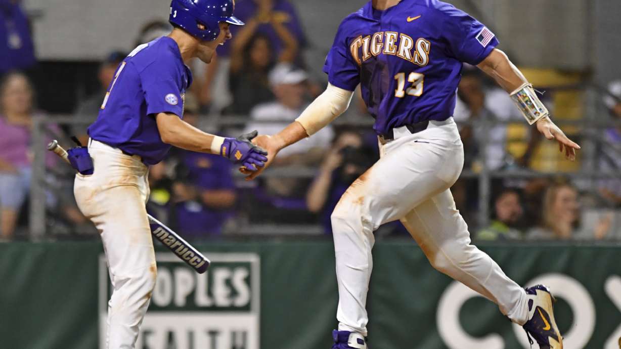 LSU beats Southern Miss 8-4, advances to regional final