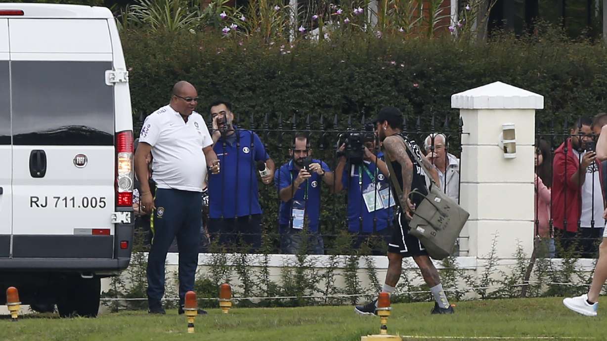 Police probe as Neymar uses social media against rape claim