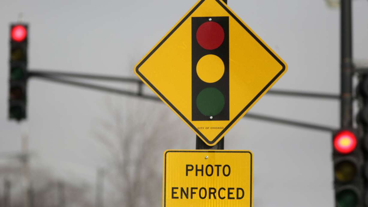Texas governor signs state ban on red-light traffic cameras