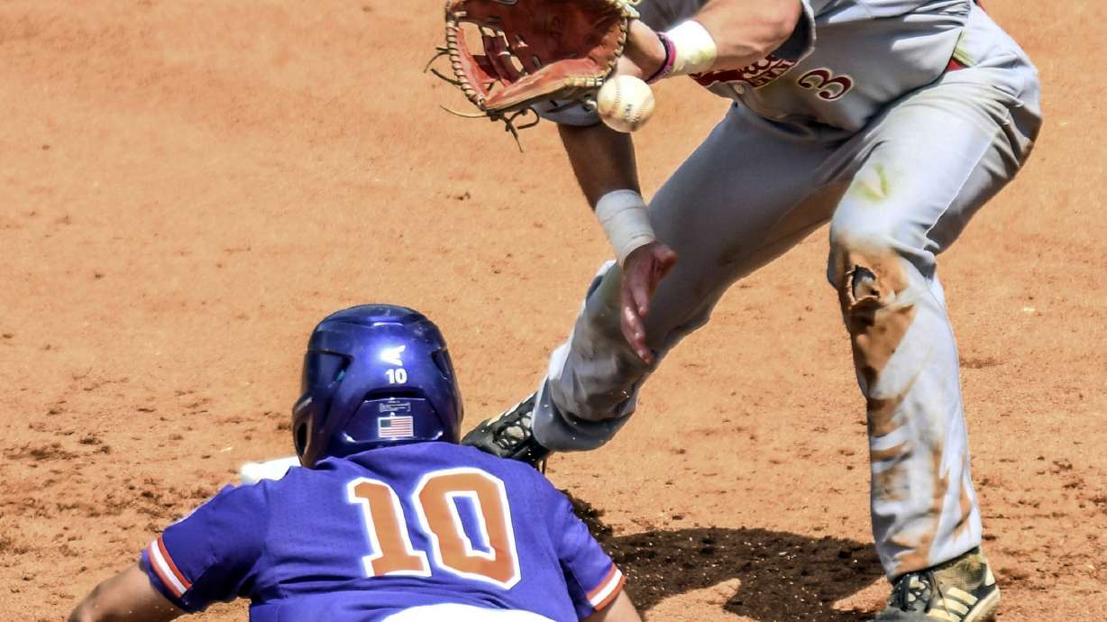 Kirklin 4 RBIs as Jacksonville St knocks Clemson out of NCAA