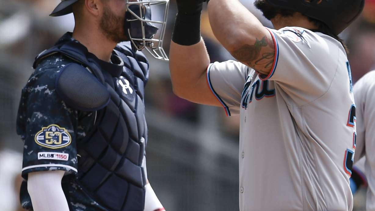 Alfaro's 4 RBIs help carry Marlins over Padres 9-3