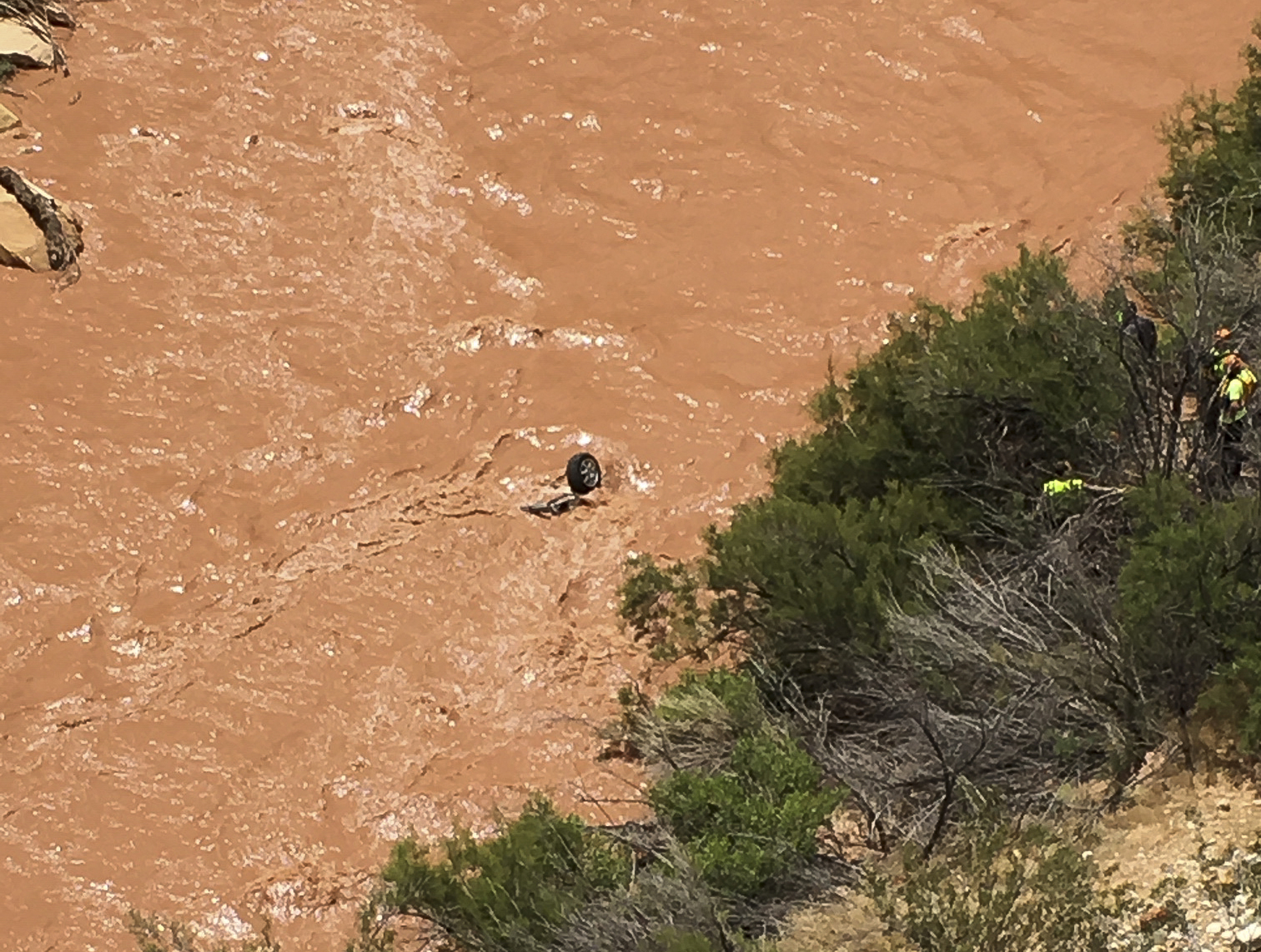 Utah sex assault suspect found dead after chase, authorities say