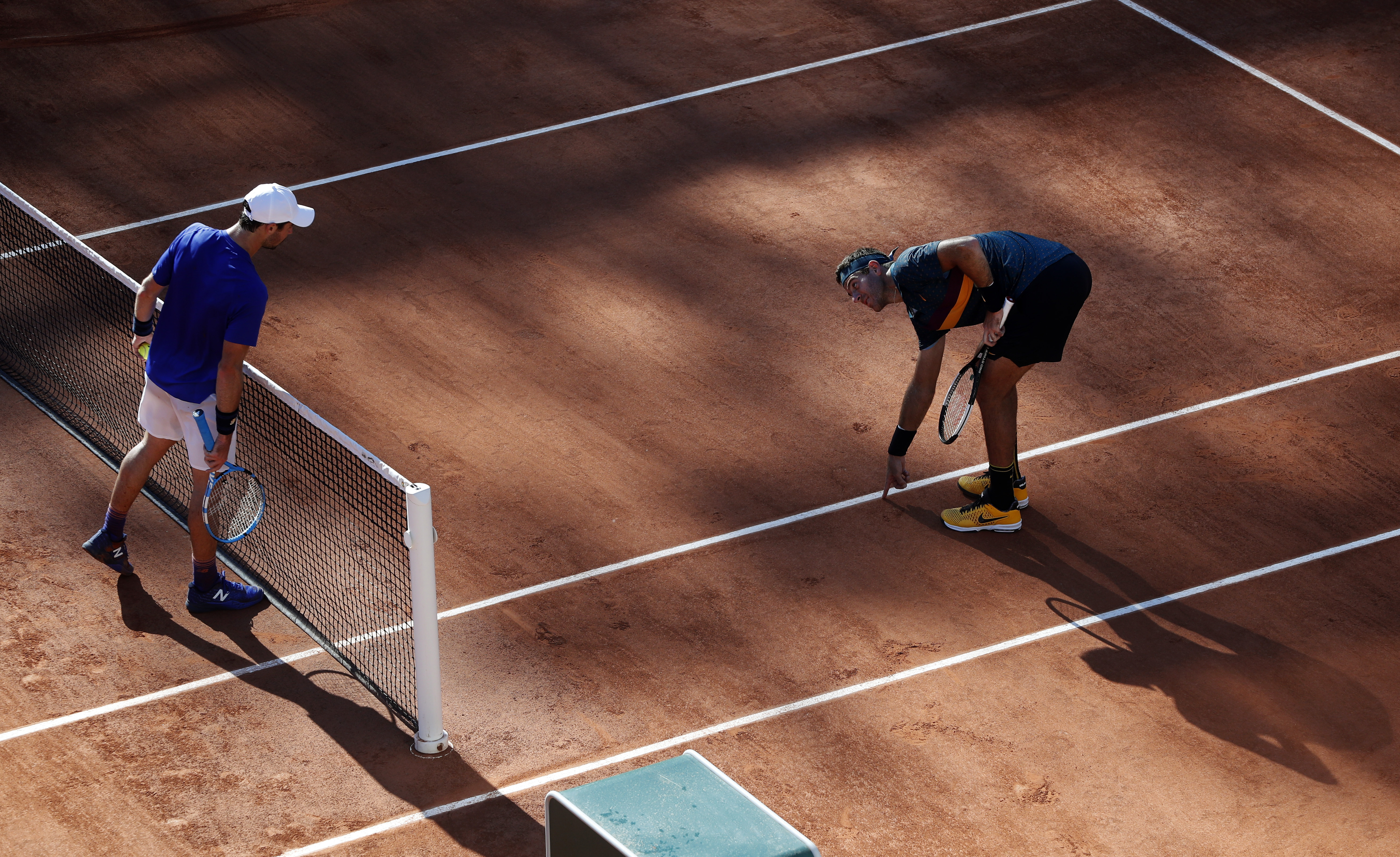 Choreography comes to clay: No replay review at French Open