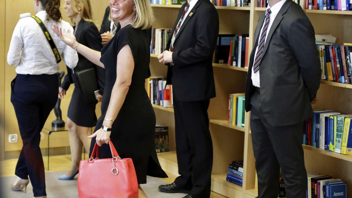 EU urges US to respect both sides in Mideast peace moves