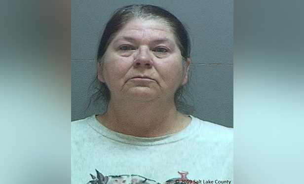 Dog groomer who police say pulled gun on customers now charged with assault